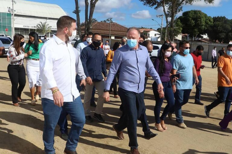 Deputado Renzo Vasconcelos participa de evento ao lado do Governador Casagrande e leve investimentos para Boa Esperança