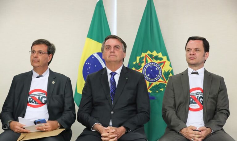 Governo Federal Institui O Programa Turismo Sem Drogas.