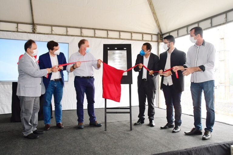 Governador participa da inauguração de subestação de energia na região sul.