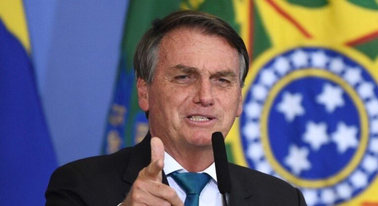 ‘Tenho vontade de privatizar a Petrobras’, diz Bolsonaro.