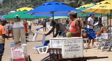 Inflação vai permanecer em alta até o fim do verão, dizem economistas.