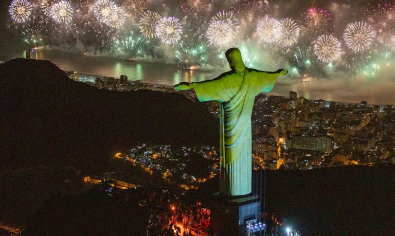 Ocupação dos hotéis do Rio pode chegar a 100% na noite de réveillon, mesmo sem shows na orla.