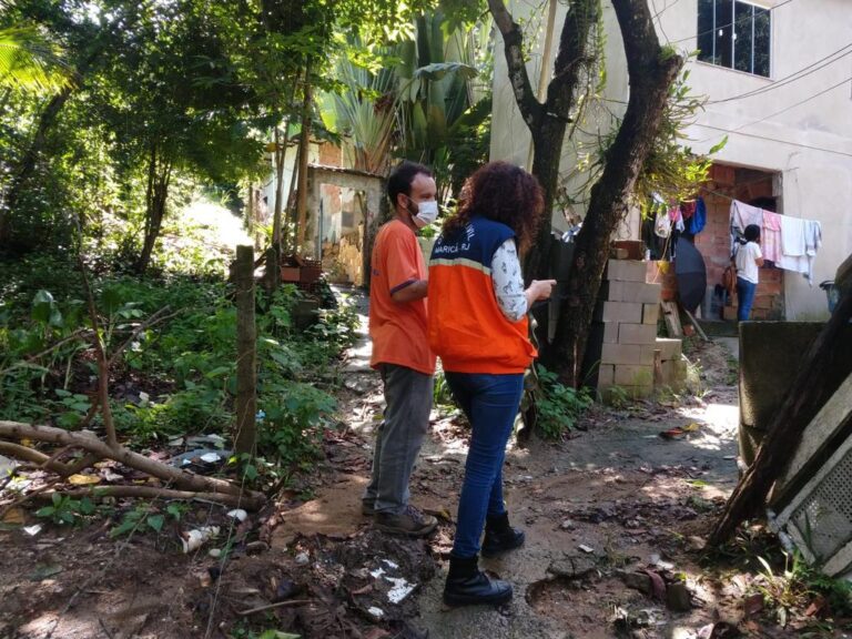 Maricá retorna ao estágio de vigilância.