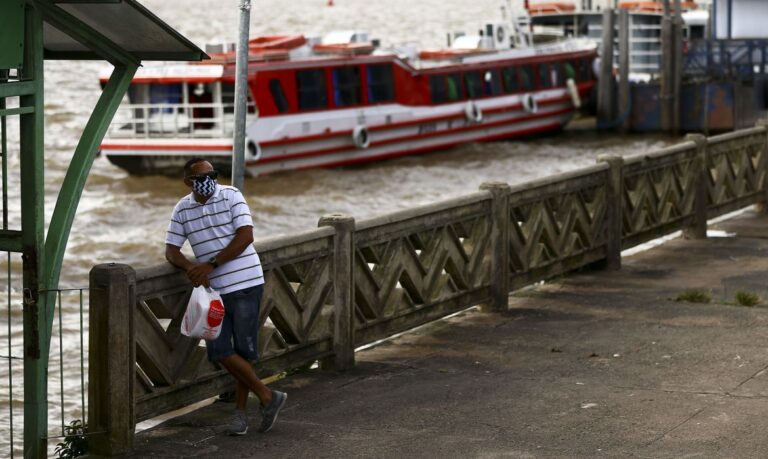 Economia Publicado edital para concessão de sete terminais pesqueiros públicos.