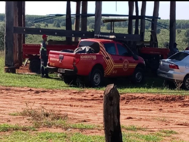 Bombeiros encontram corpo de criança que se afogou em Água Clara.